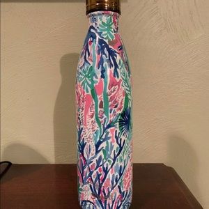 NWT Lilly Pulitzer 25 Oz Swell Multi Jet Stream